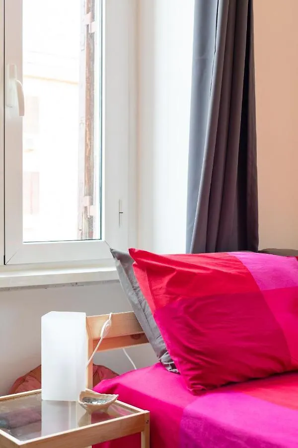 Like At Home Piramide Rome Guest house